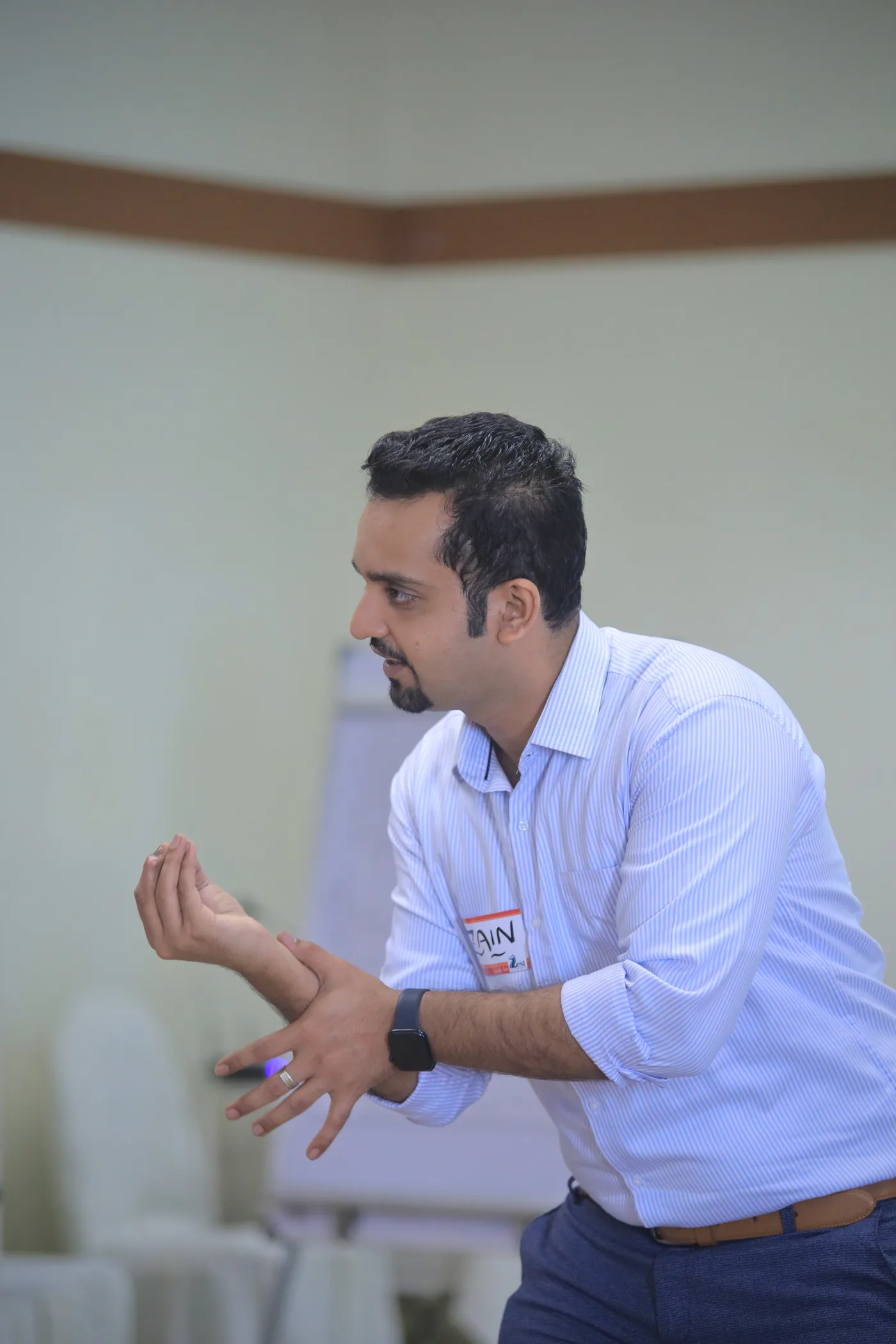 Zain Goplani engaging participants in discussion